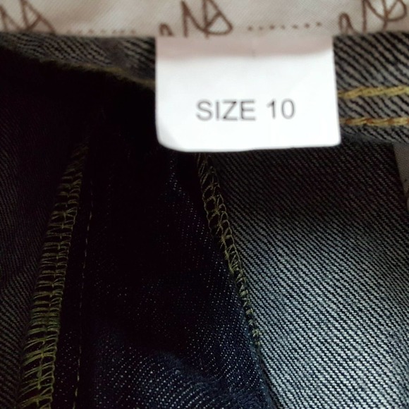 Tex by Max Azria Jeans Women's Size 10 Boot Cut - Picture 9 of 10